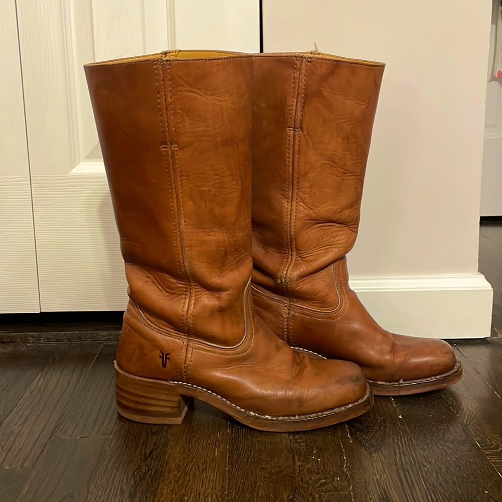 Frye’s most iconic boot: the Campus 14L in Saddle brown